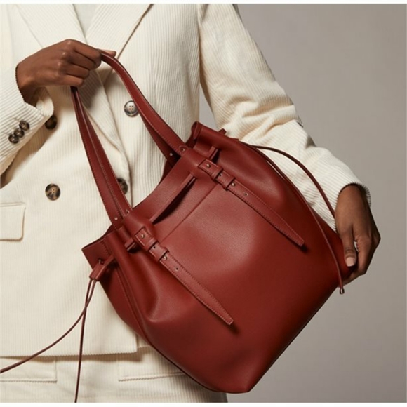 LOVE&LORE Handbags - SAFARI BUCKET BAG 02